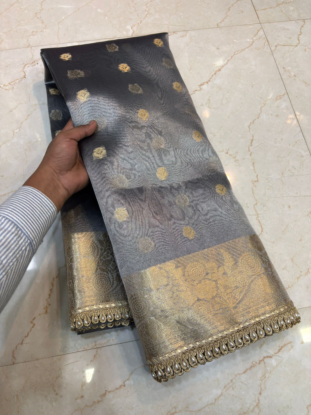 Tissue Banarasi